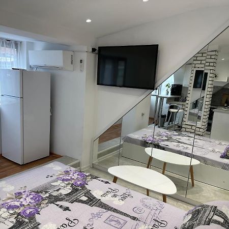 Lovely Studio In Burgas Esterno foto